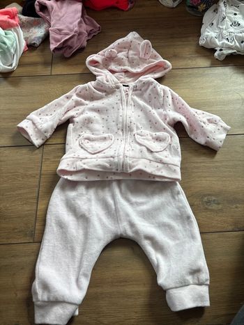 Ensemble rose kiabi 3 mois