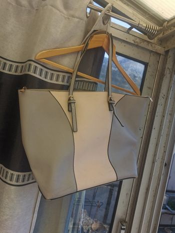 Grand sac à main Leesun London valeur 28 euro