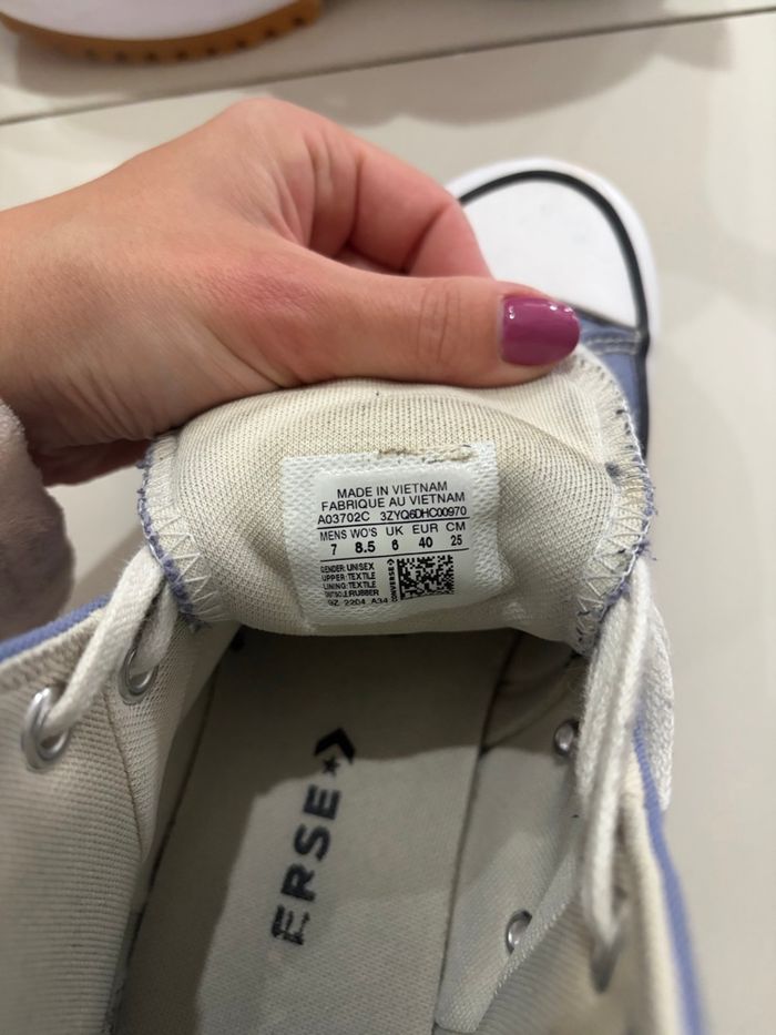 Converse - photo numéro 2