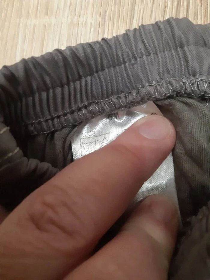 Pantalon 6 mois - photo numéro 3