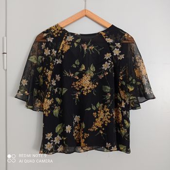Blouse noire à fleurs t38