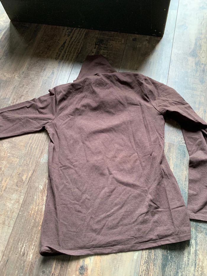 Pull col roulé chocolat - photo numéro 5