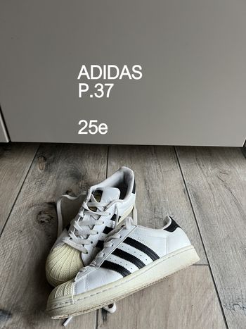 Baskets ADIDAS p.37 1/3