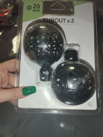 Embout tringle a rideau