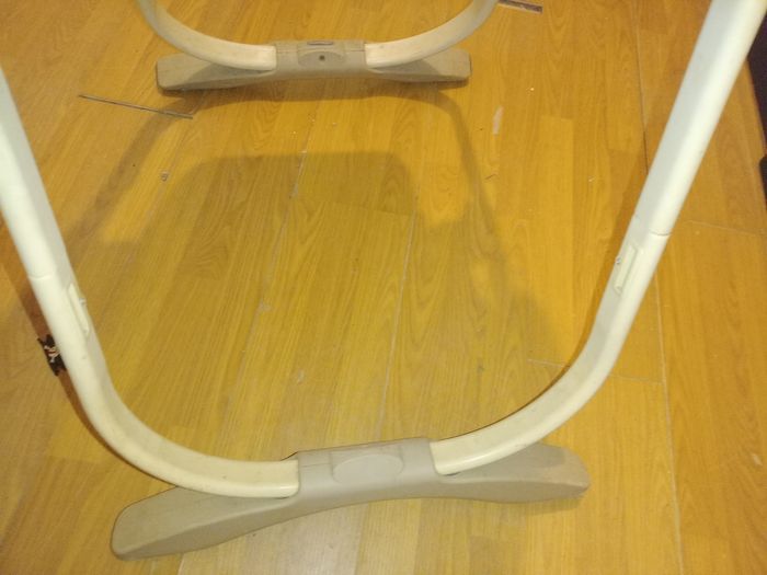 Chaise haute - photo numéro 6