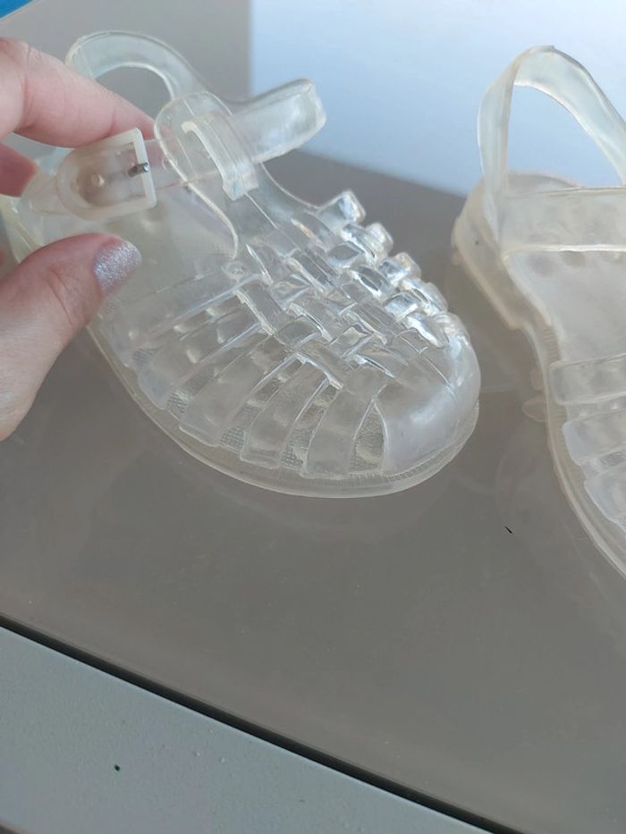 Sandales d'eau transparentes taille 27 - photo numéro 7