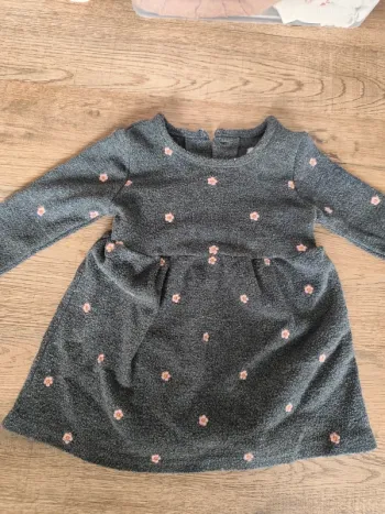 Robe grise a fleurs rose bébé fille 3/6 mois