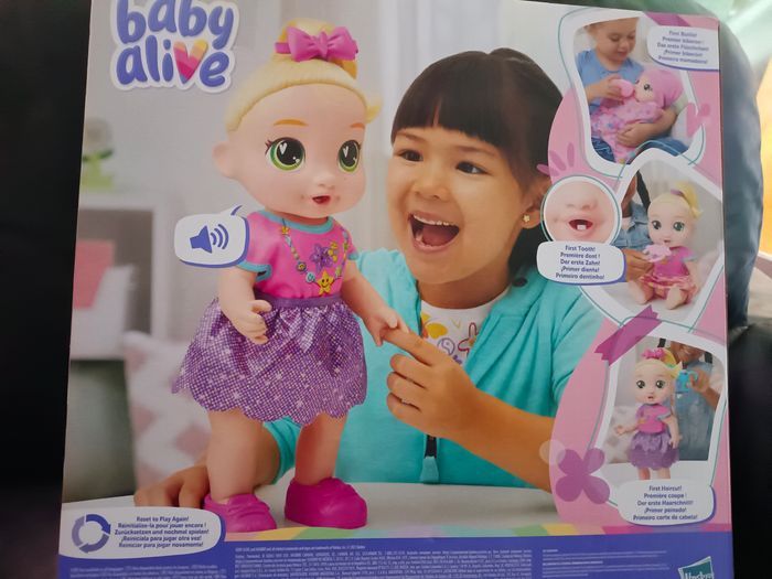 Baby Alive Poupée Bébé Grandit