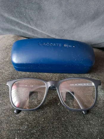 Monture de lunette lacoste 3