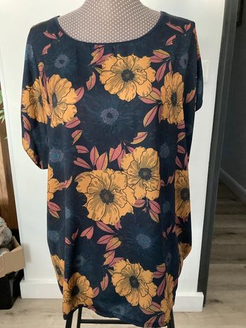 Haut fleurie Taille XXL