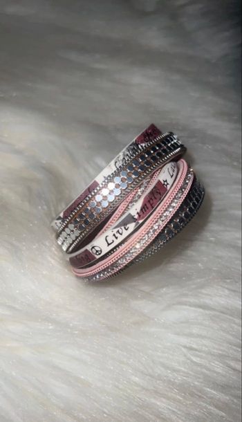 Bracelet/ ras de cou 