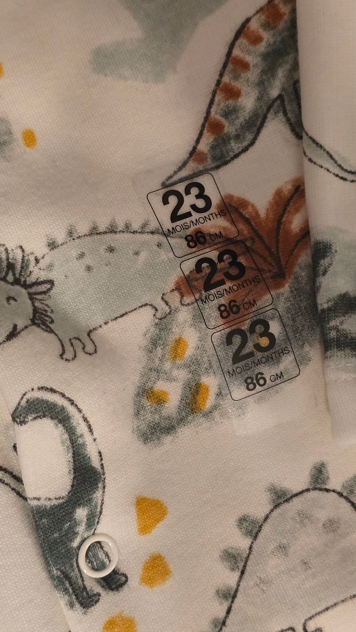Neuf (non porté)🏷 😍💙 pyjama 23mois garçon 💙😍 - photo numéro 5