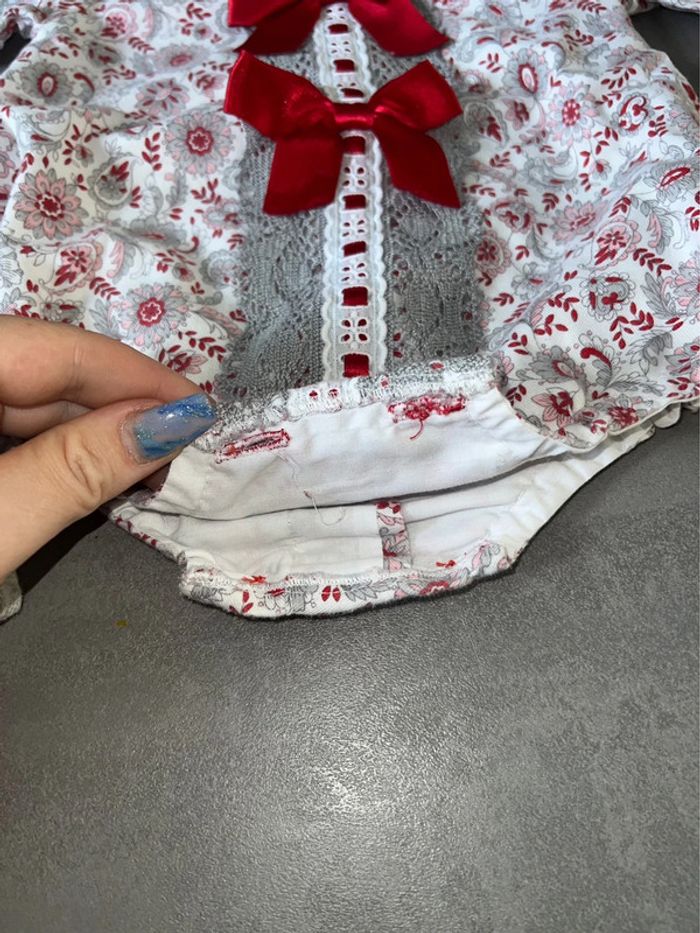 Ensemble 6 mois barboteuse chaussettes hautes 6 mois marque espagnole - photo numéro 2