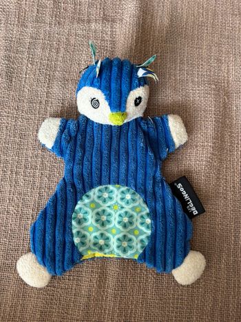 Doudou marionnette hiboux/chouette bleu et vert Les deglingos