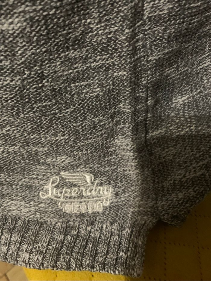 Pull Superdry taille S gris chiné fin très bon état - photo numéro 6
