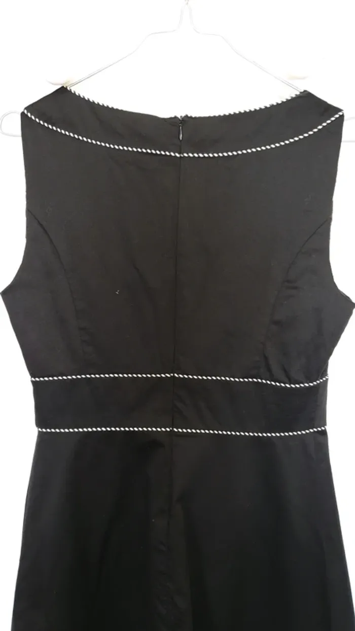 Jolie petite robe noire t40 Camaïeu - photo numéro 4