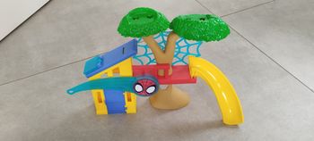 Aire de jeux spidey