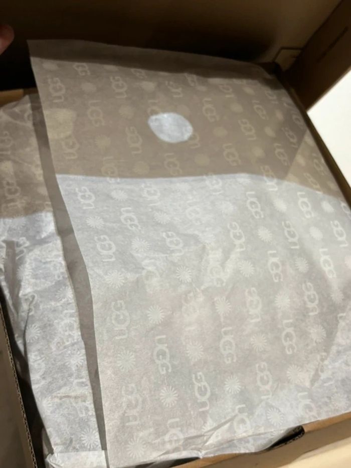 Ugg Classic Ultra Mini Boot taille 37 - photo numéro 3