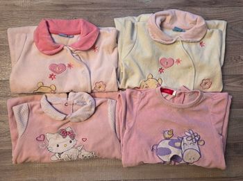 Lot de 4 pyjamas - 18 mois
