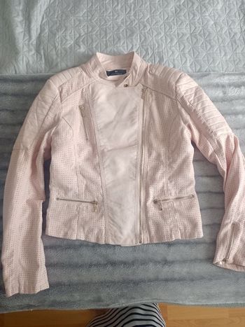 Veste imitation cuir rose pâle