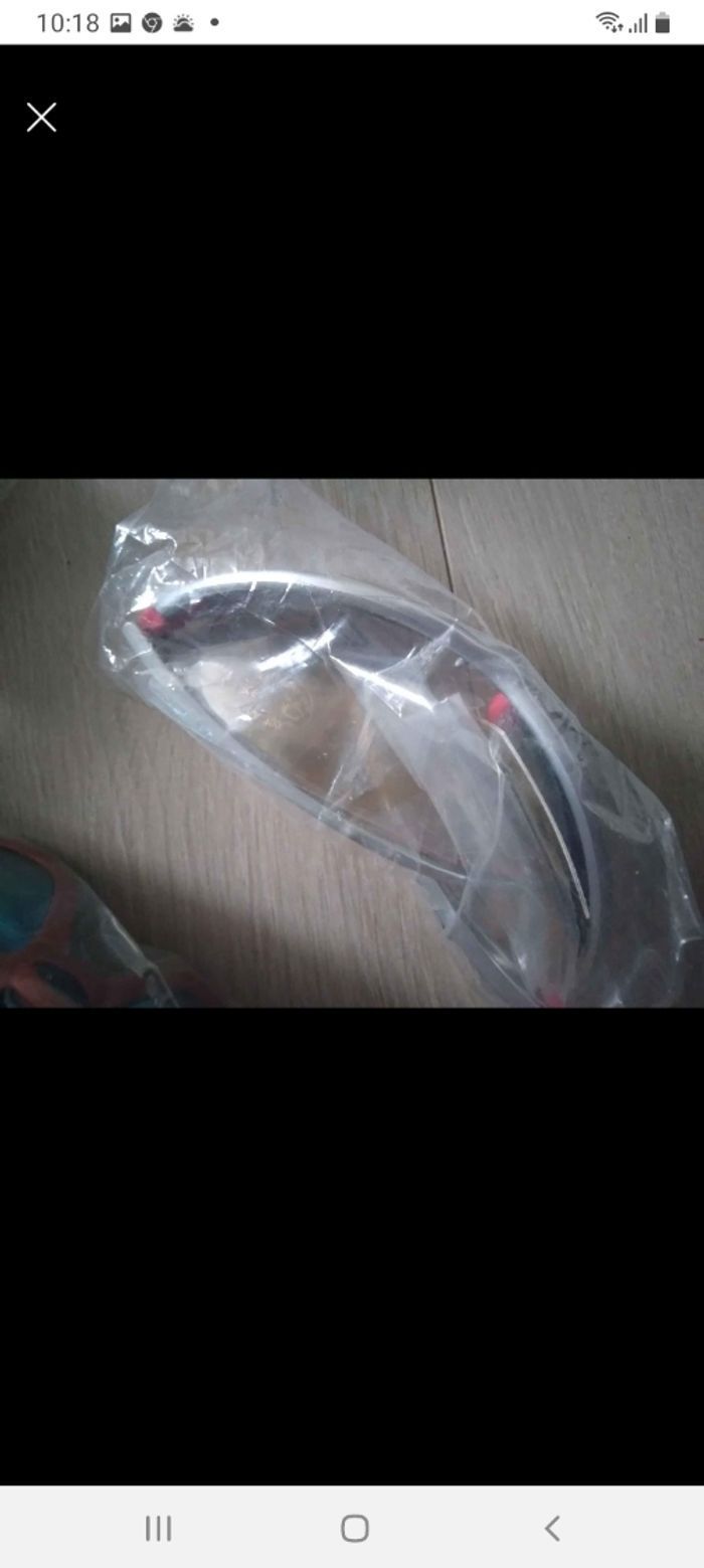 Lunettes - photo numéro 2