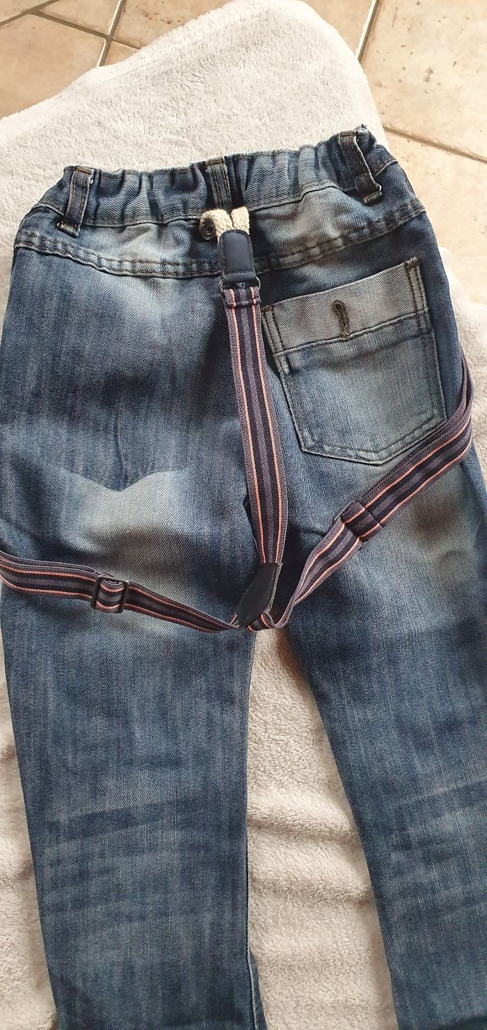 Jeans à bretelles garcon - photo numéro 10