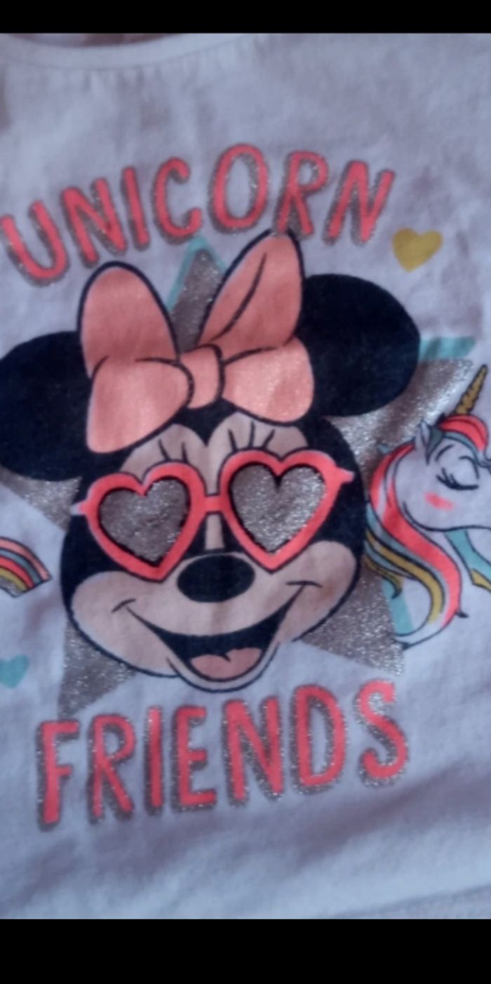 🌺 Beau Tee-shirt fille 6/9mois - photo numéro 2