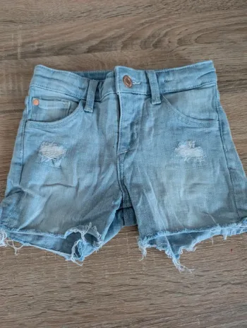 Short en jeans