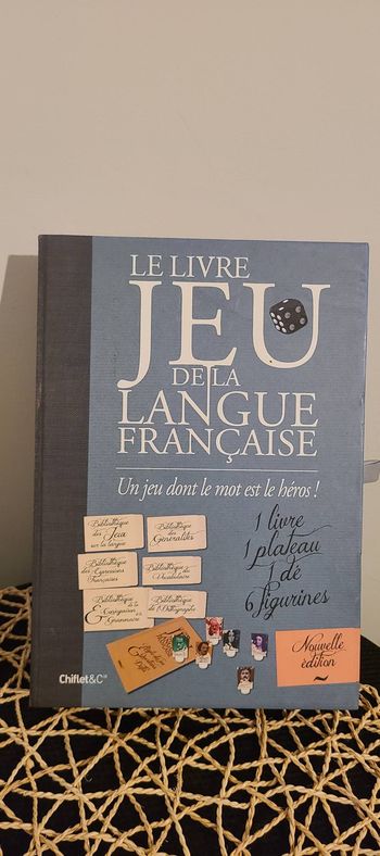 Coffret Le livre jeu de la langue française: Un jeu dont le mot est le héros !