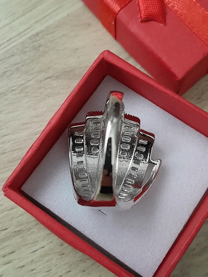 Large bague avec strass en cristal, n°2 couleur argentée, taille 60 - photo numéro 5
