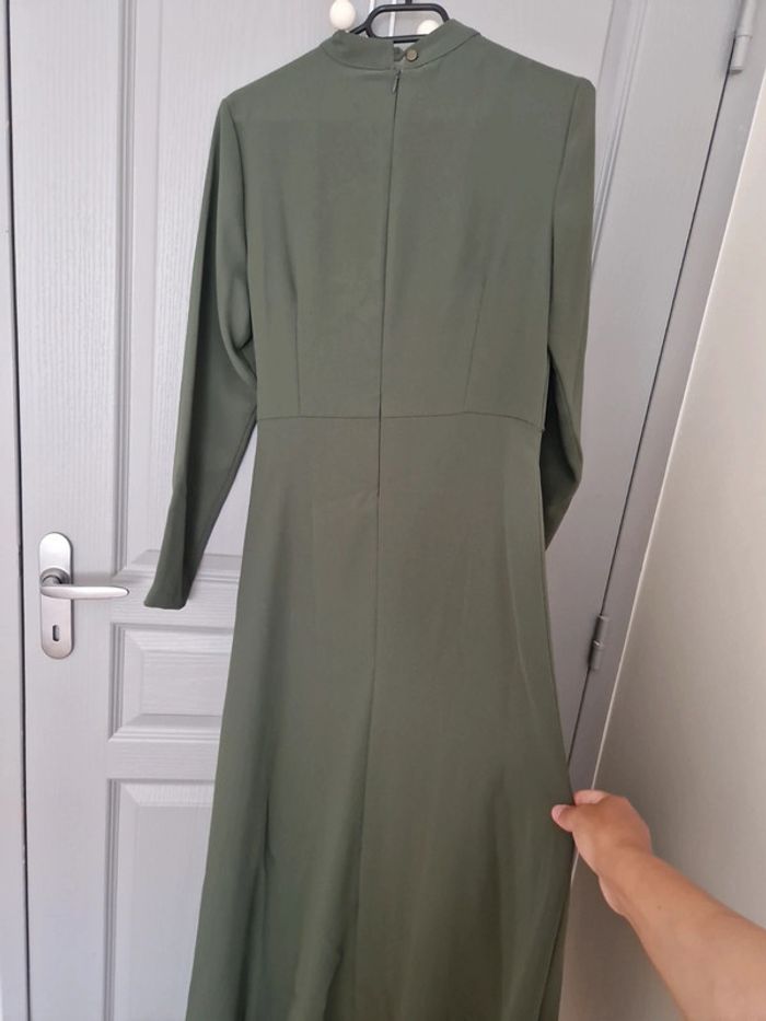 Robe longue à nouer kaki taille M Très bon état - photo numéro 5
