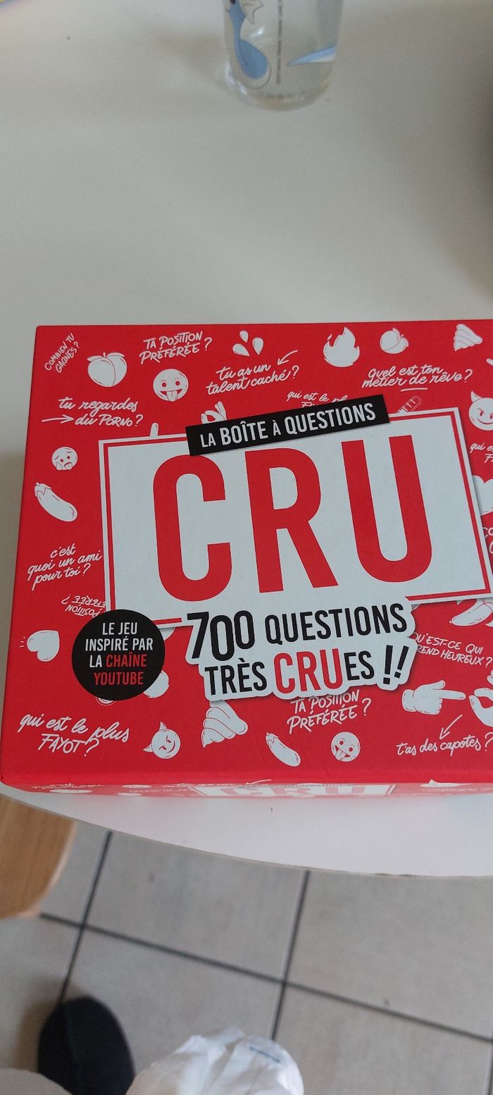 Jeu de questions cru neufs