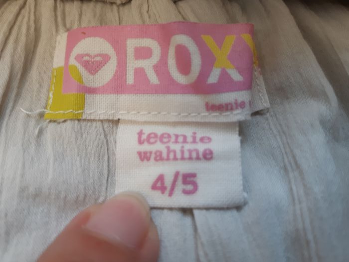 Debardeur Roxy 4/5 ans - photo numéro 3