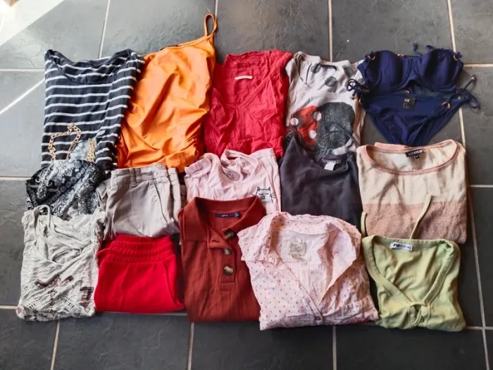 Joli lot de 16 vêtements femme marques h&M, shein, only taille XS 34