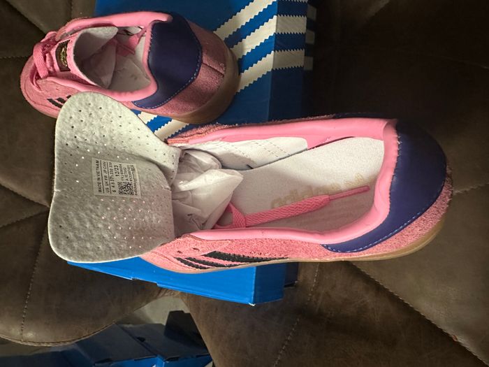 Basket neuve adidas taille 37 - photo numéro 8