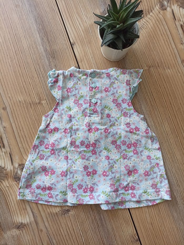 T-shirt 6 mois - photo numéro 3