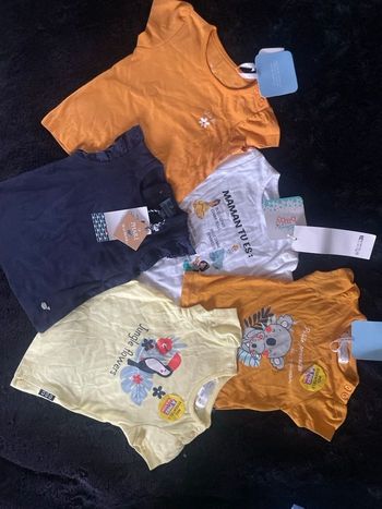 Lot de 5 maillots neufs