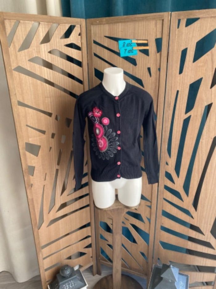 Gilet fille 7/8 ans Desigual