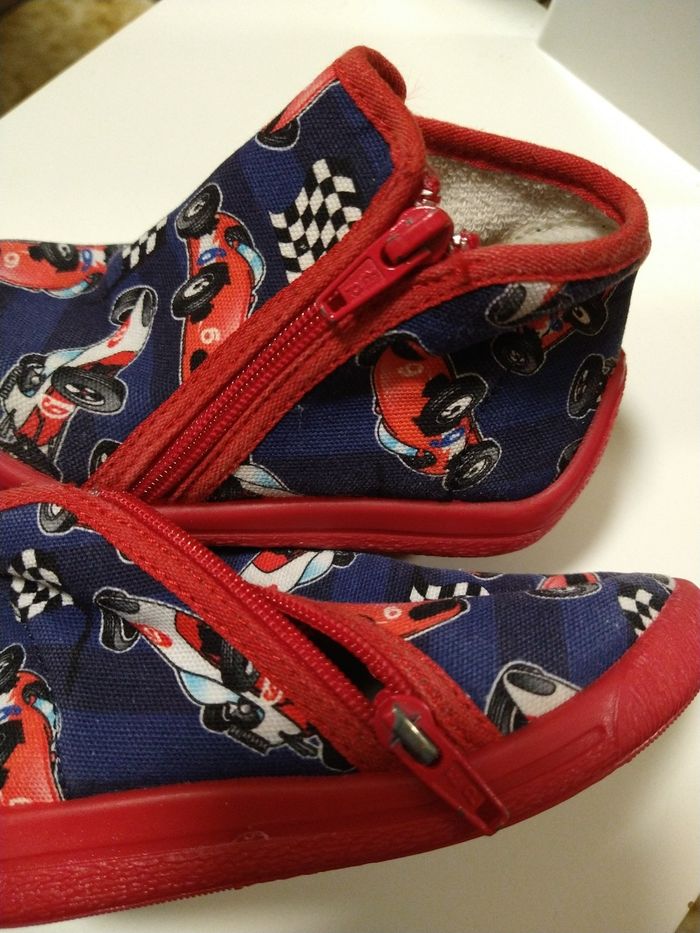 Chaussons Bellamy pointure 24 en bon état - photo numéro 4
