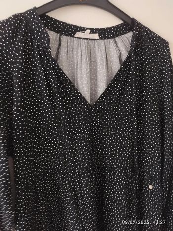 Vestido oversize negro con topitos blancos