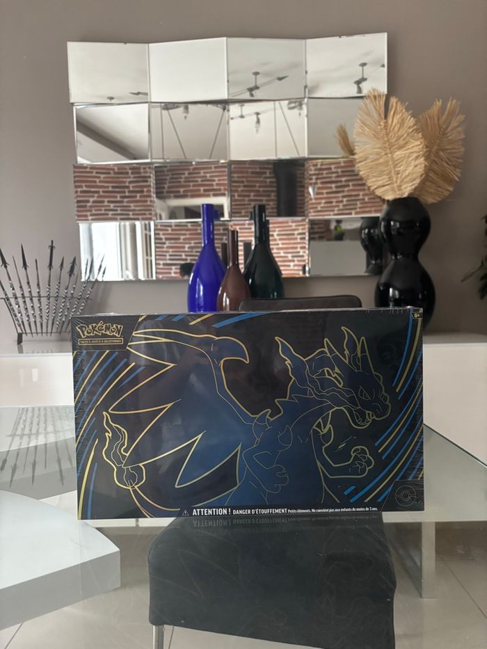 UPC ULTRA PREMIUM Dracaufeu ME02 Flammes Fantasmagoriques - FR NEUF - photo numéro 2