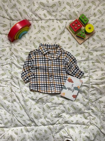 chemise manche longues à carreaux marine et moutarde 3 mois