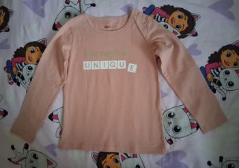 T-shirt manches longues taille 4 ans