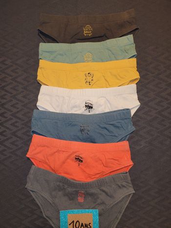 Lot de 7 slips