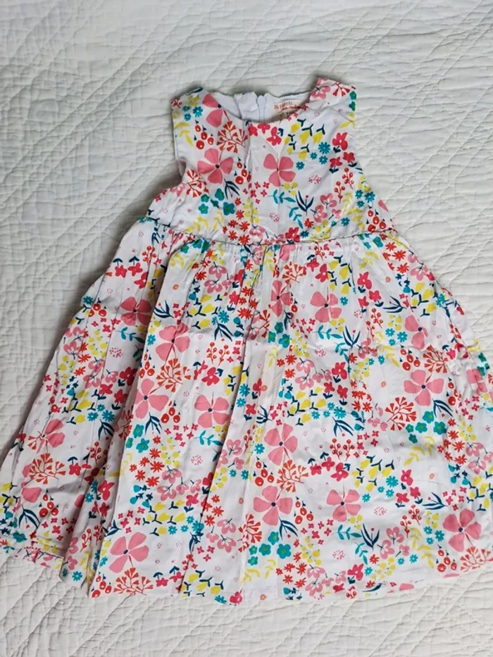 Robe DPAM- 3 ans - photo numéro 2