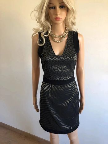 robe noire et dorée neuve sans manches Morgan taille XS