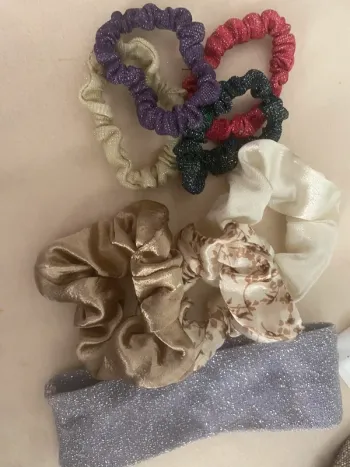Lot élastiques cheveux chouchou et bandeau