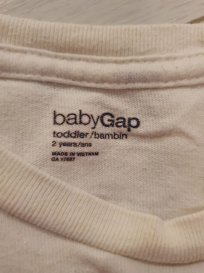 Tshirt babygap 2 ans - photo numéro 2