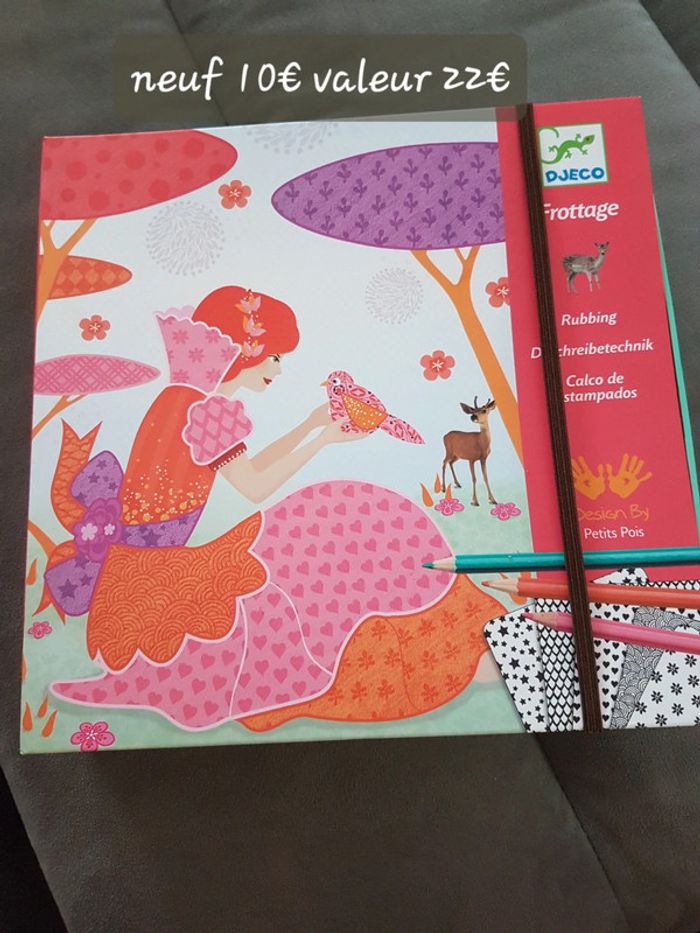 Coffret Frottage Les Robes De Louna - photo numéro 1