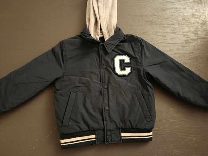 Lot vêtements garçon 6 ans - photo numéro 4